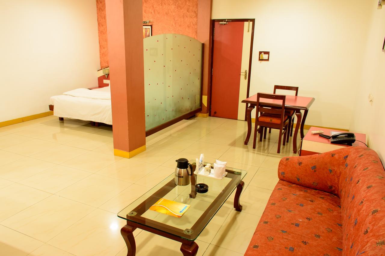 Blue Diamond The Hotel Korba Exterior foto