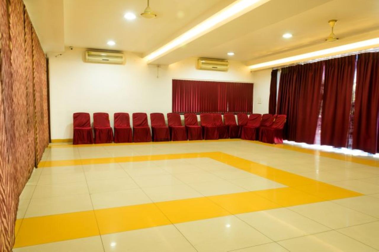 Blue Diamond The Hotel Korba Exterior foto